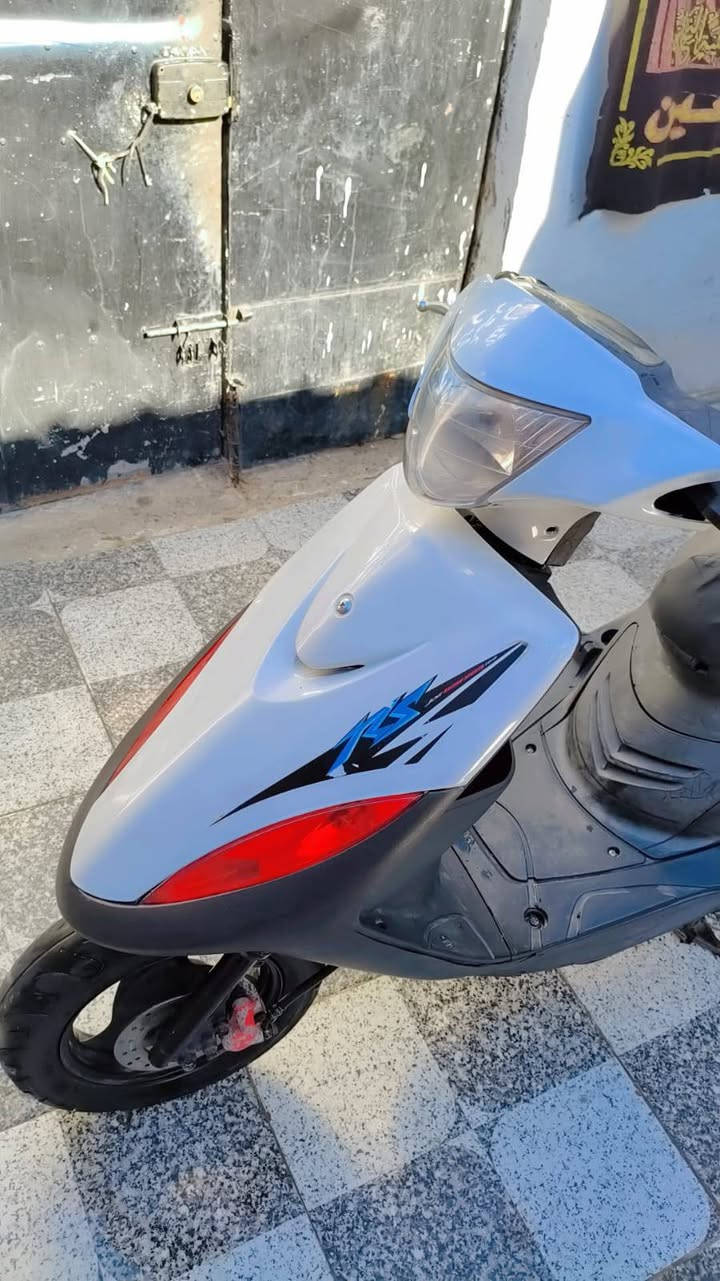 سلام عليكم دراجه ماكس عدله كلش نضيفه مكينه مكفوله مطلعه رمبه ما صايرله هواي من ماخذها شهر فقط سعر خاص


**إذا كنت صاحب هذا الإعلان وتريد حذفه لأي سبب، رجاءا أرسل رسالة إلى الدعم الفني**
