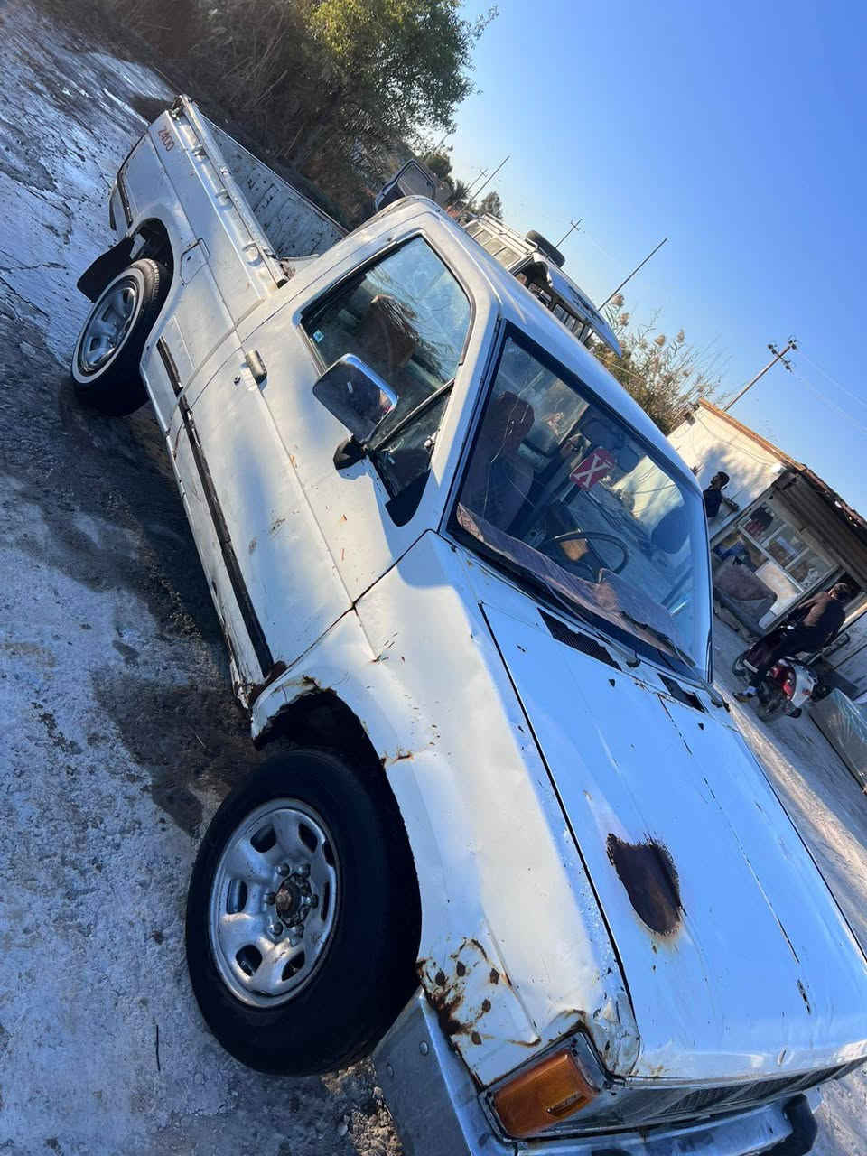 السلام عليكم
للبيع بيك اب نيسان موديل 1989 محرك جديد 2400/حداديه جديده بديها حلو دواخل حلوه عوزها بس بطانه باب كهربائيات شغاله
/السعر 22وبيها /مكاني ذي قار مركز(ملاحضه السياره مااندل راعيها)
***********
