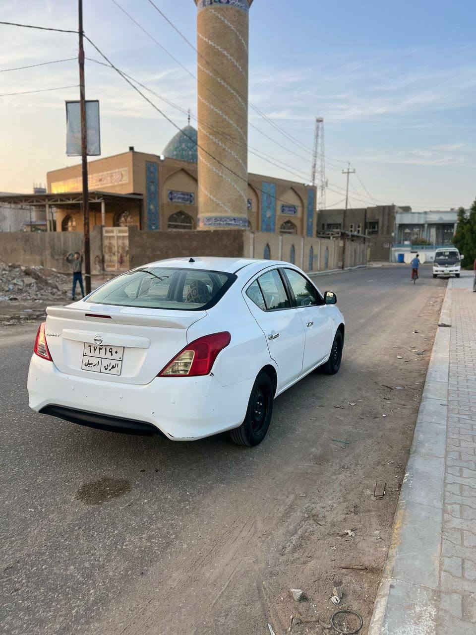 نيسان صني مديل ٢١ رقم اربيل مكفوله عدا بارد جاملغ خلفي جاهزه من كلشي حداديه تبريد تخم تاير ام البليته الزركه ماشيه ١١٧ الف السعرر ١٠٩ وبيه مجال للشراي
مكاني نجف 
للاستفسار اتصال بالرقم***********
