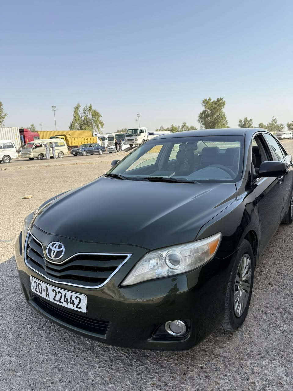 سلام عليكم
كامري للبيع 2011 وارد امريكي حادثهه بابين عكس السايق مبدلات مكفوله كير ومكينه صدر نظيف 
السياره صالهه ١٠ سنين عدنه ومعتنين بيهه كلش صار اكو جرد بيهه وصبغت القماره والبنيد للجماليه فقط السياره نظيفه ومابيهه مصرف نهائيا بيهه بعض الشخوط موضحة بالصوره 
للاستفسار : ***********
