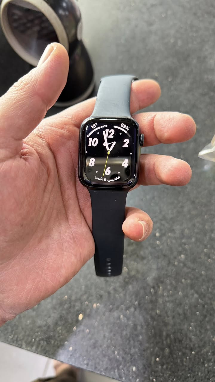 ابل. الجيل 7 مستخدم 
كامل محتوياتها 
بطاريه 93‎%‎
السعر 250 الف 
النجف الاشرف


**إذا كنت صاحب هذا الإعلان وتريد حذفه لأي سبب، رجاءا أرسل رسالة إلى الدعم الفني**