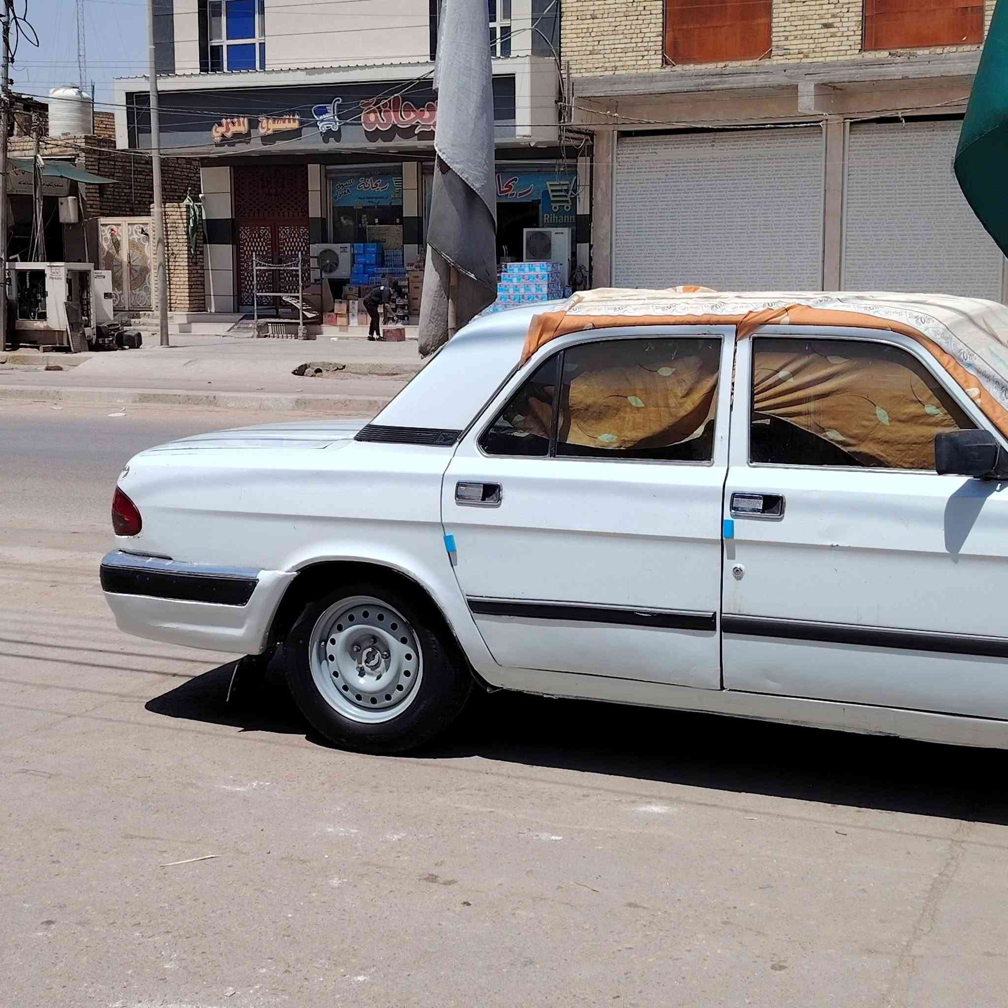 السلام عليكم... مكلف نشر..
مراوس... حداديه كارتون... امامي... خلفي...تايرات جدد كارتون
گير محرك.. شرط... تنگر سويج للشغل گبل..
سوق الشيوخ.. تقاطع الوائلي 
***********
