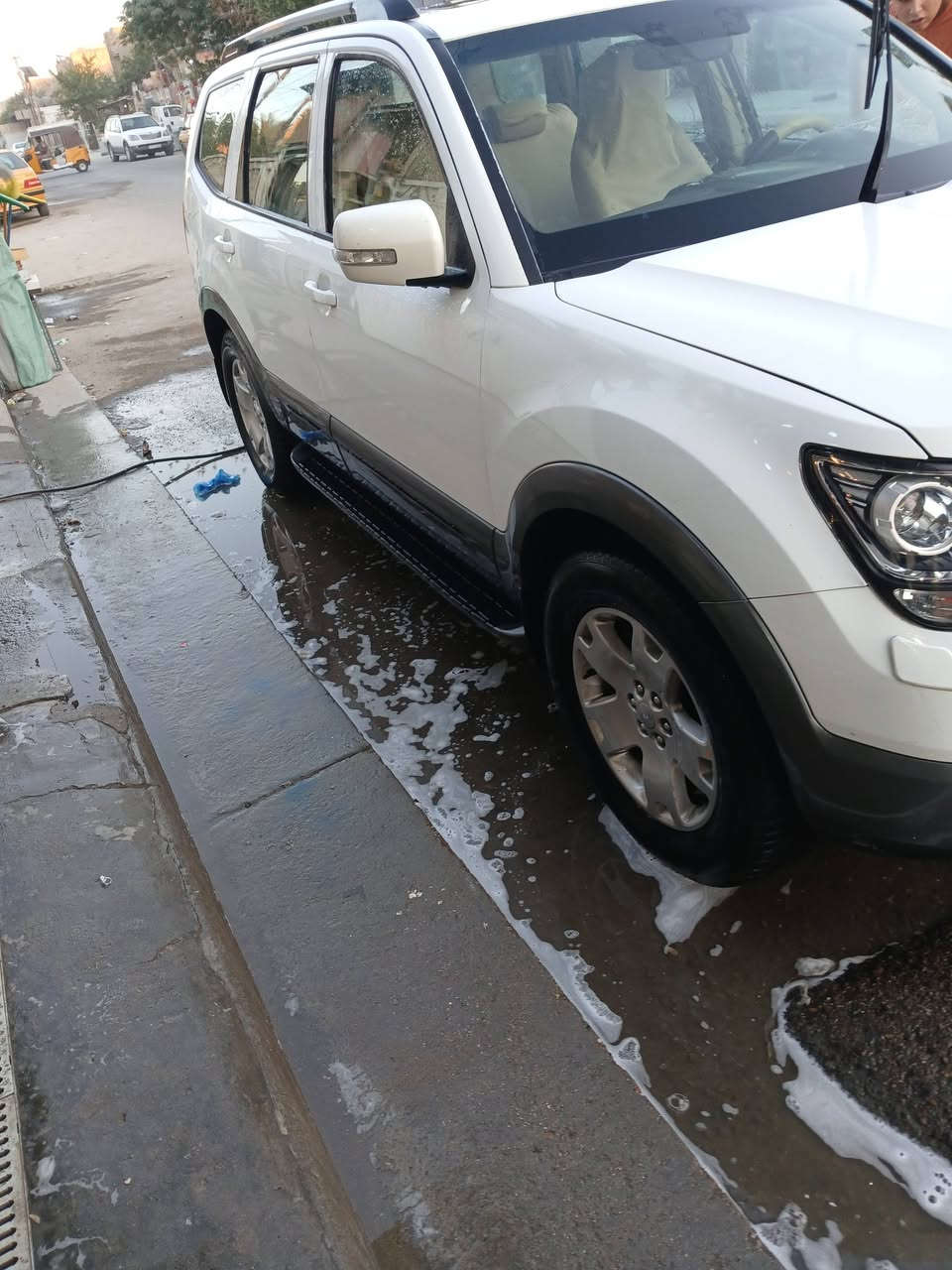 السلام عليكم كيا موهافي للبيع 2013 خليجي فول مواصفات عدا البصمه رقم دولي بيهه صبغ جاملغ الأمامي وشويه بلبنيد اثر شخوط كشنات كهربائي
بغداد الرصافه
***********
***********
سوناره موجود بالصور
السعر 140
