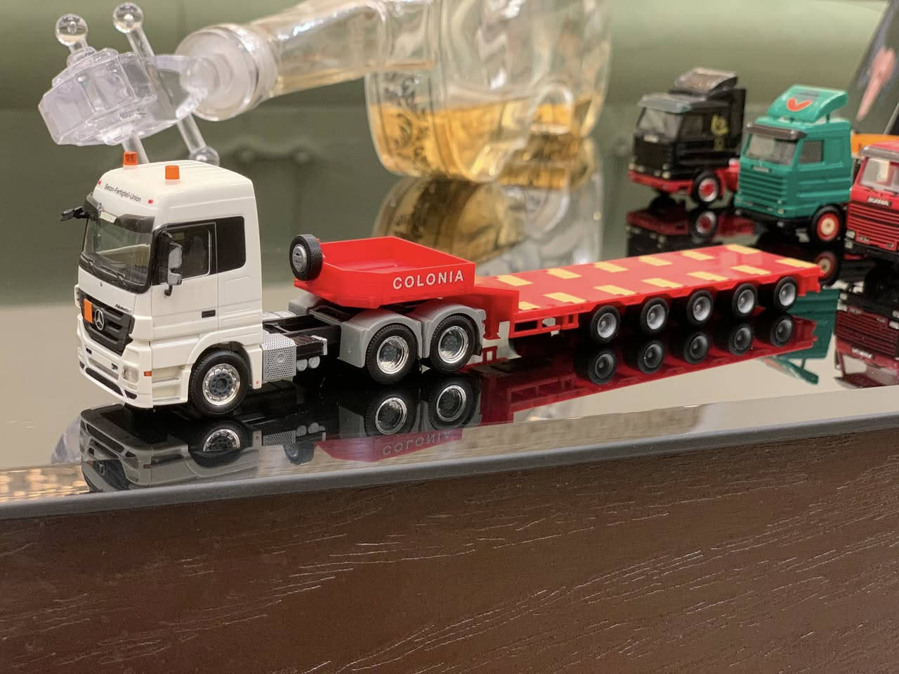 Mercedes benz actros. Sk 1/87


**إذا كنت صاحب هذا الإعلان وتريد حذفه لأي سبب، رجاءا أرسل رسالة إلى الدعم الفني**