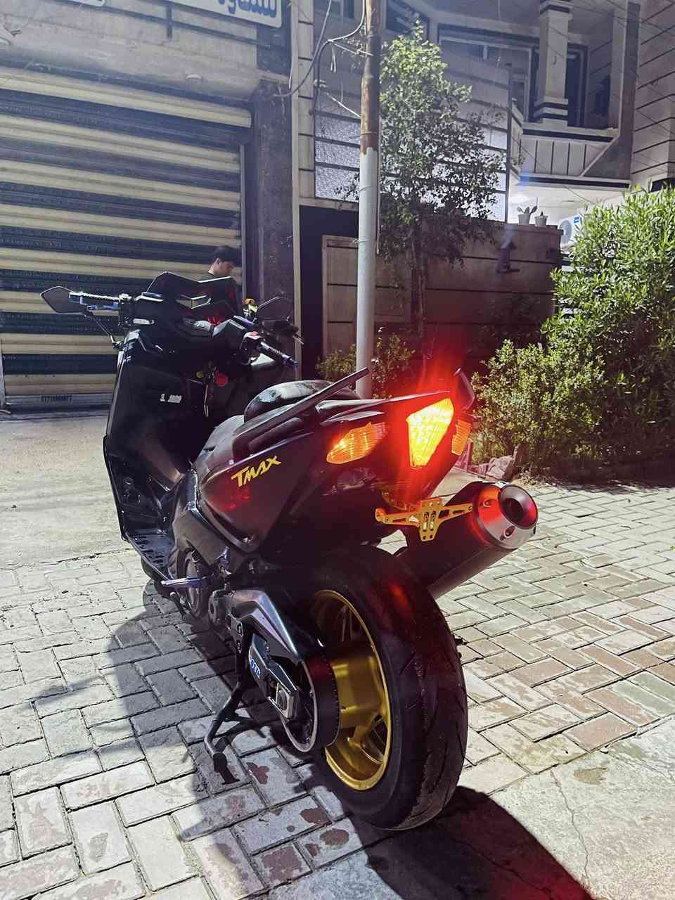 سلام عليكم تي ماكس 2015 مكفوله مكينه صوت دخان شلعه معدل بيه نواقص بسيطه ٣٥ وبيه مجال ***********
