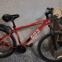 باسكل جبلي حجم 28 نقص بريك امامي وبي بنجر بالتاير الامامي  سعره 40الف ...