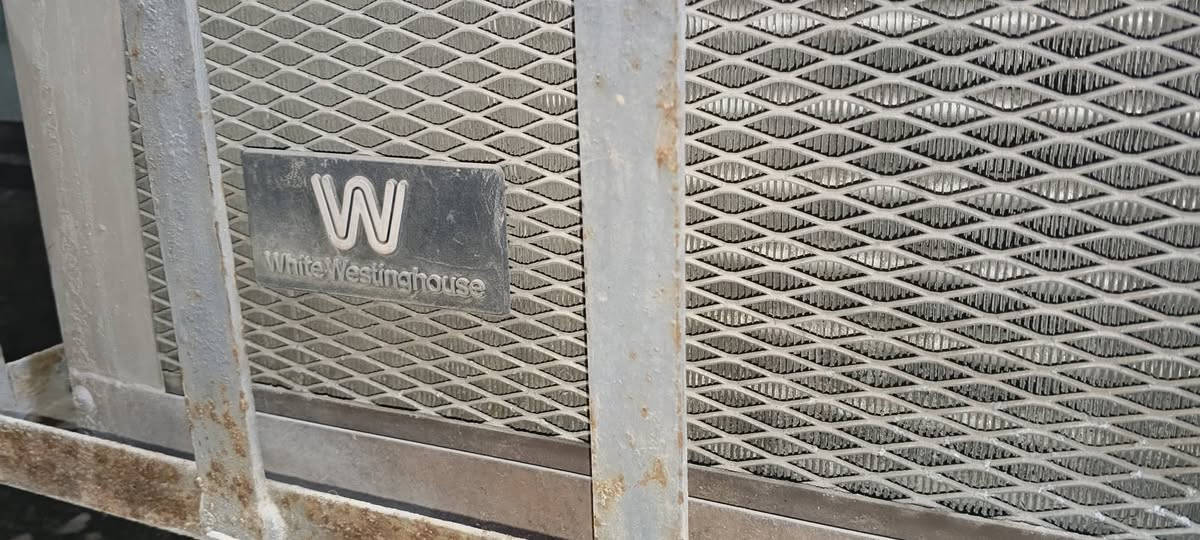 مكيف وستن هاوس امريكي طن ونص كبس شركة تبريد ثلج
السعر 300
***********
المكان العبيدي لايوجد توصيل
