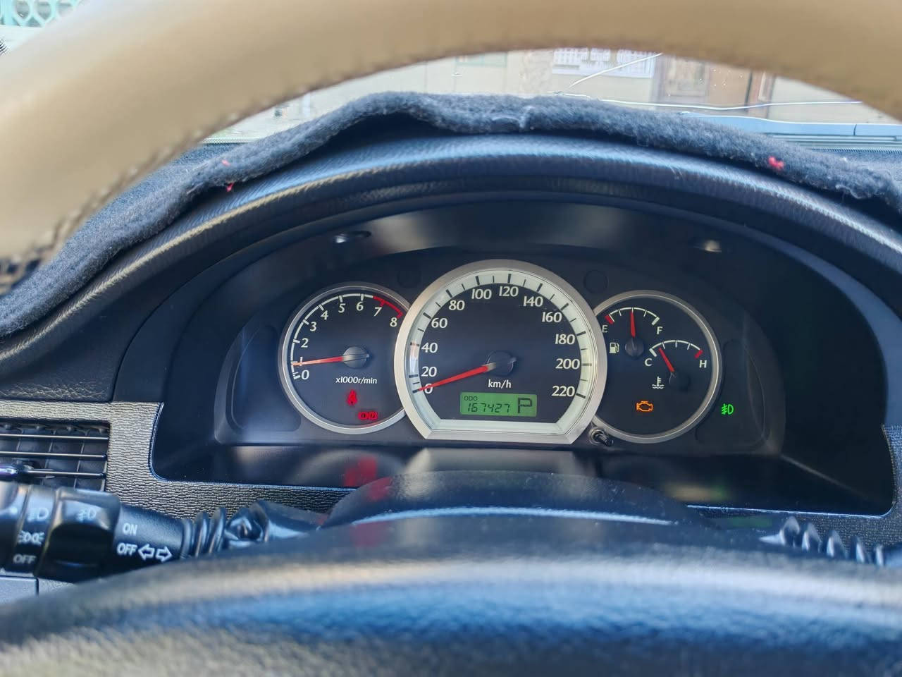 سلام عليكم 
للبيع اوبترا موديل 2011 شركه العامه رقم بغداد بأسمي  سنويه لل  2029 تحويل ثاني يوم مشروع وطني تتحول بأي مكان اني حاضر 
سياره مابيهه اي ضربه او تبديل فقط رصعات بسيطه. 
محرك وكير خير من الله بدون تبخير وبدون  خربطه  الكير اوتماتيك ما عندي بي اي ملاحظات . 
تبريد شغال وكذلك التدفئه و الحماوه ثابته ابدا ما تصعد ومبدل منظومة ماء جديده. 
صدر الخلفي والصدر الامامي جيد تخم تاير جيد  4 ويل كب. 
ماشية 170 الف دائما اخلي دهن لكومولي الاخضر النباتي هايدروليك كير ايضا مبدل. 
داخلها نظيف والكهربائيات كلهه شغاله سيارة  كلش حلوه ومرتبه ونظيفة. 
الاضرار موضحة بالصور 
السعر المطلوب ٩٥ ورقه وبي مجال بسيط للشراي العنوان بغداد  ***********
