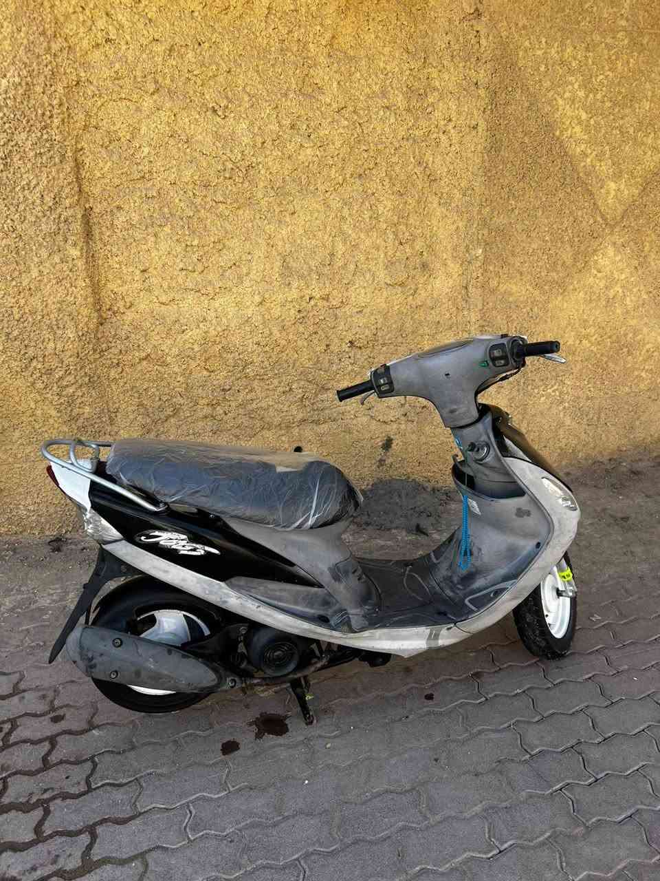 ماكس منغولي .
كفاله عامه.
كفرات ختم واحد وي المكينه 
 الدراجه مختمه من طول لطول
وين مايعجبك افحص.
السعر خاص.
***********
