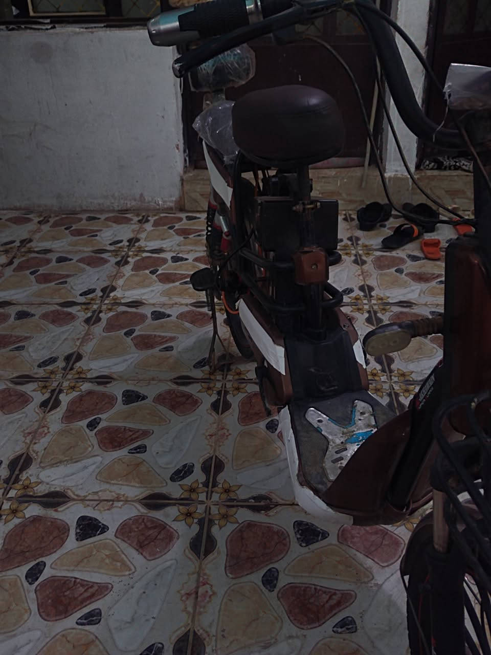 سلام عليكم بايسكل شحن لبيع نضافه خير من الله لموديل مالته 2024 لمكان بعقوبة تحرير لفلكه لخيره رايده 300وبيه مجال 🤍رقمي ***********واتساب موجود
