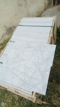 عندي مرر تركي اسكيبة ٣٥ متر مشتري المتر ٢٨ اليريدة يشتري اسهلة كلش اهو...