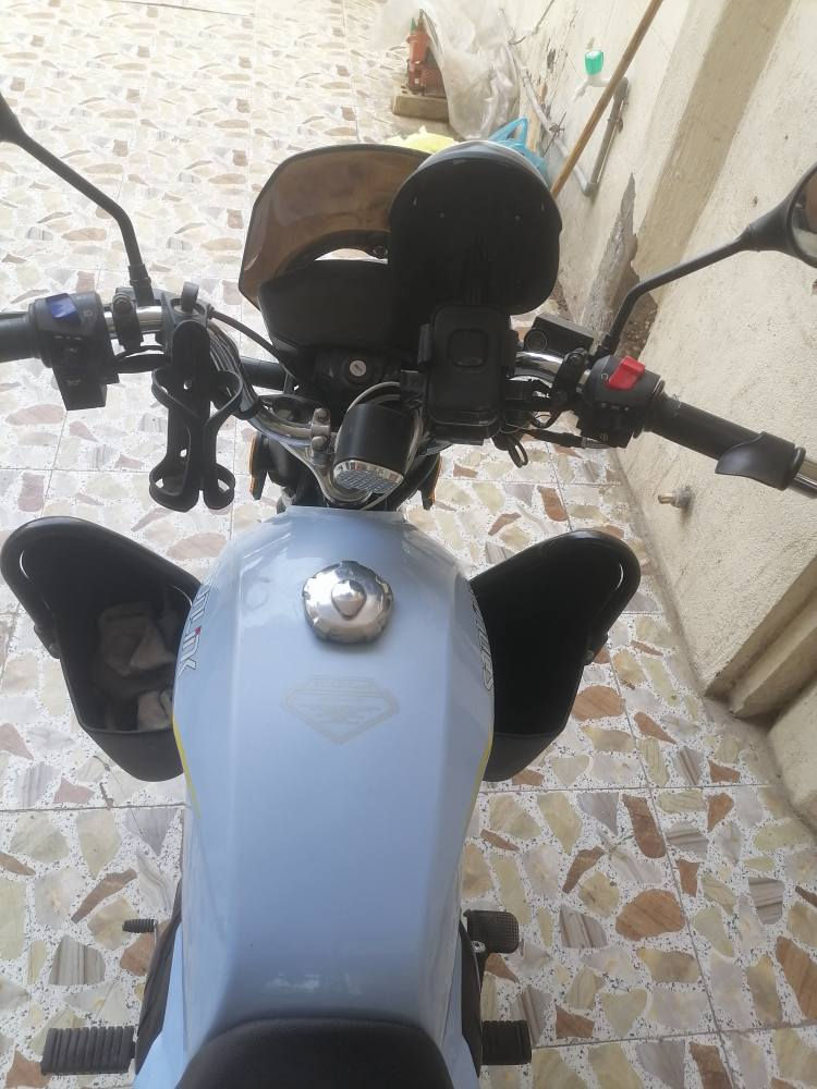 ***********
 دراجه للبيع خمسه قير
