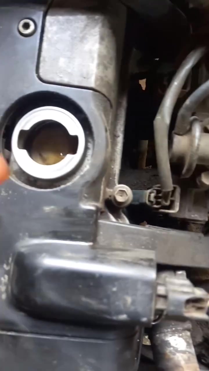 محرك vvt 2500 فيشة وبطل ابيض محرك نضيف جدا شوي علي تراب شغال كير مكفول محرك مكفول عقل ضفيره مسيله راديتر كامل كلج مروحه سعره ٨ ورقات جان مشدود عل فولكه الي عنده فولكه يريد يحوره ماكو شكال يعني سياره خلال يومين اسلمها تكلف 13 ورقه بغداد  ساحه طيران ***********
