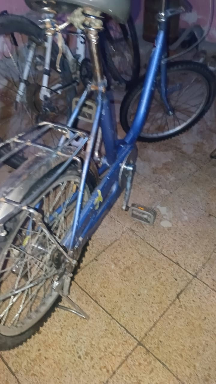 سلام عليكم
الحلال للبيع باسكل عبد الحليم تكسي حجم 20 الباسكل مال حاويه الباسكل نضيف غراضو كامله طفاريات وبريك كدام الباسكل كلشي مامبدل بيه الباسكل سعرو 45 وبي مجال خاص او رقمي ***********
