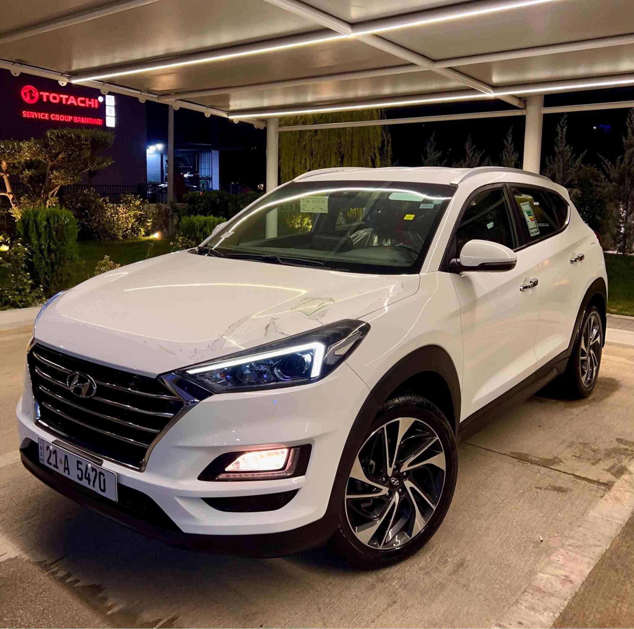 Hyundai Tucson 2020 cline 
‎ 🔹خليجى 📦
‎🔹مواصفات  (٢ بەصمە ، ٢ کوشن کارەبا ، ، ڤۆلیۆم سەر سوکان ، دەسک ستیل ، ئاوێنە ئیشارەت ، کامێرا حاسە ، …….
‎🔹بێ بۆیاخ  
‎🔹گير و مه كينه ى نه كراوه ته وه به شه رت 
‎🔹سه نه وى و ره قه مى تازه يه 
‎🔹سعرى193$💵 معامه له 
‎🔹ژ.م*********** السليمانية, العراق
