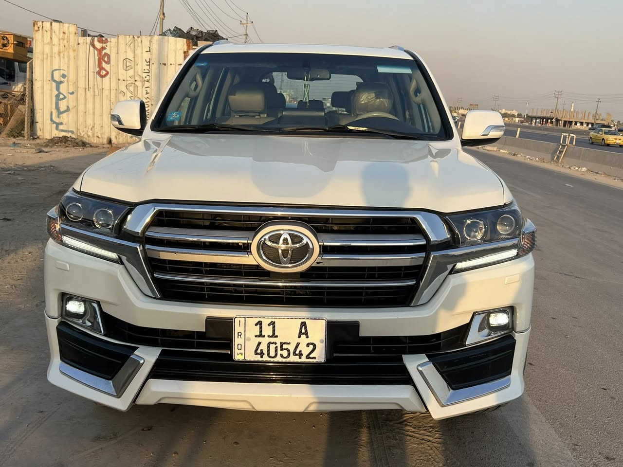 السلام عليكم للبيع لاندكروز مديل 2012محدثVXR2020اصلGXRبريم محرك كارتون كير صدر مواصفات فول للخير كشن كهربائي وشاشة عشرين ودركة عشرين وتنته مال كراند تورنك ام السماعات بسقف سيارة مصروف عليها وتحديث جيد وتخم تاير حجم 20رقم بغداد انكليزي بسمي شخصياً هزة جديدا 2027سيارة جاهزة على اخر حباية مصبوغةجماله مكفول شاصي وتحويل مكاني بغداد شاشات خلفيا وثلاجة شرط جماد ترايك 200وتحويل شرط نفس السبوع وسعر 275مع مجال سيارة شكد ما تتوقع جديدة وتراي عشرين الشراي يتصل ويدلل *********** //////

