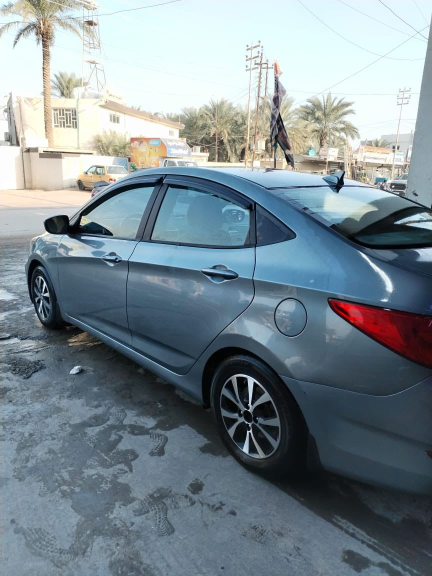 السلام عليكم 
اكسنت امريكي
موديل 2017 
ماشية 93 الف ميل 
مكينه 1.6 
بيها 3 قطع بدون كل دواخل 
تخم تاير + بطارية جديدة + ويل كب جديد 
وهذا السونار مالتها 
السعر 98 وبيها مجال بسيط
هزة جديدة وسنوية باسمي رقم انكليزي تحويل ثاني يوم 
 
الهاتف :***********
او التواصل خاص
