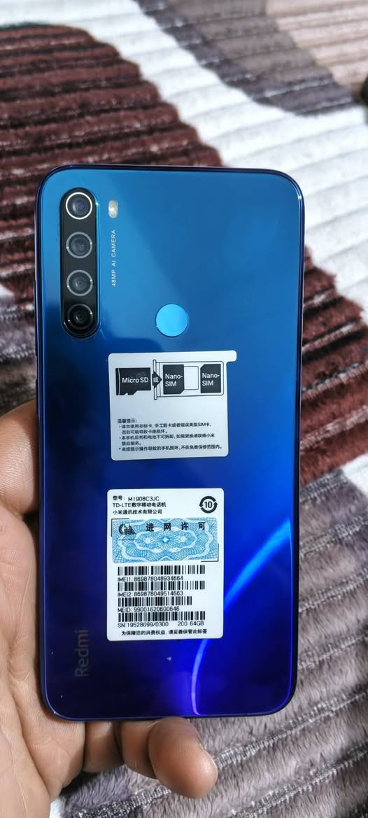 السلام عليكم جهاز شاومي نوت 8 نضافه 100/100 يومين من فتحته من الكارتون جهاز كلش عملي للامانه ذاكره 64 محتوياته كلها كامله شرط الكفر مالته ممفتوح وهاي نضافته كدامك سعره 130 وبي مجال للشراي سبب البيع محتاج فلوس موجود خاص وهذا رقمي ***********
