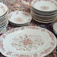 طقم ٢٦ قطعة • ديكور