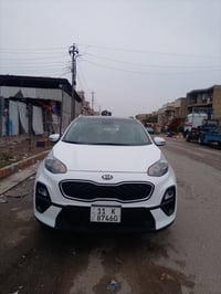 كيا سبورتج للبيع موديل ٢٠٢٠ خليجي كفاله من الصبغ ومن التبديل محرك ٢٠٠٠...