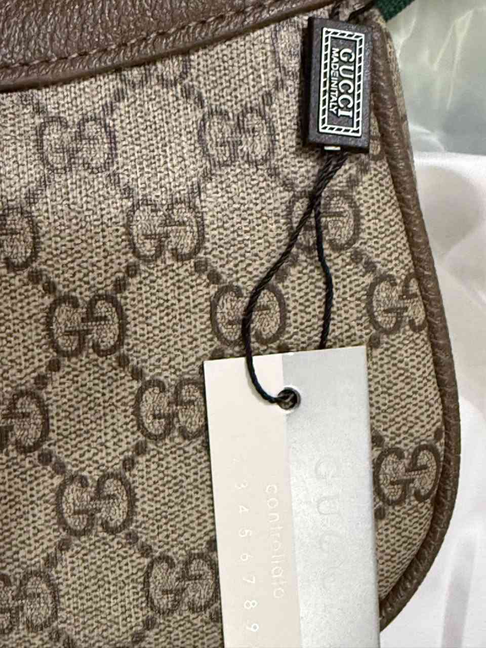 GUCCI خلي سعر وتدلل


**إذا كنت صاحب هذا الإعلان وتريد حذفه لأي سبب، رجاءا أرسل رسالة إلى الدعم الفني**