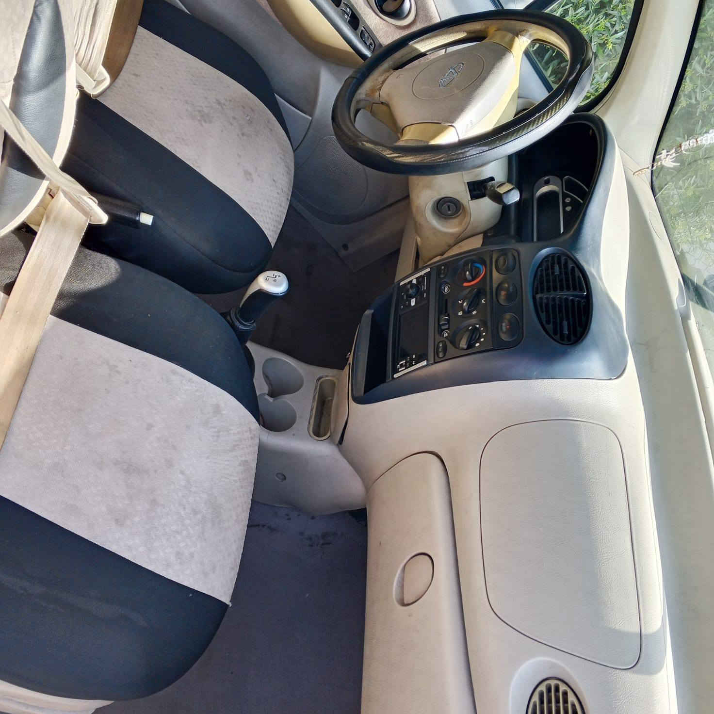 سيارة كيو كيو
السلام عليكم سيارة كيوكيو موديل 2013 للبيع سيارة كاملة مكملة اي نقص ما بيها مكان بغداد وللاستفسار اكثر الاتصال بالرقم ‏‪***********‬‏
