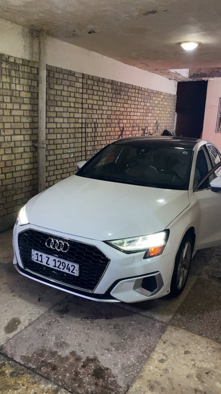 سلام عليكم ورحمة الله وبركاته
للبيع سياره اودي Audi A3 موديل 2022 
ثلاث قطع صبغ جهة السايق باب وجاملغ خلفي 
وصفحه عكس السايق جاملغ امامي 
سياره فول للأخير 
كشنات امامي كهرباء 
هند بريك دكمه 
حساسات كاميرات فول 
ماشية 60300 km
هزة ولوحات جدد 
تحويل ثاني يوم بسمي السياره 
السعر 16.500$ وبيها مجال بسيط حك الجية 
مكاني بغداد 
للاستفسار متواجد نت 
***********
