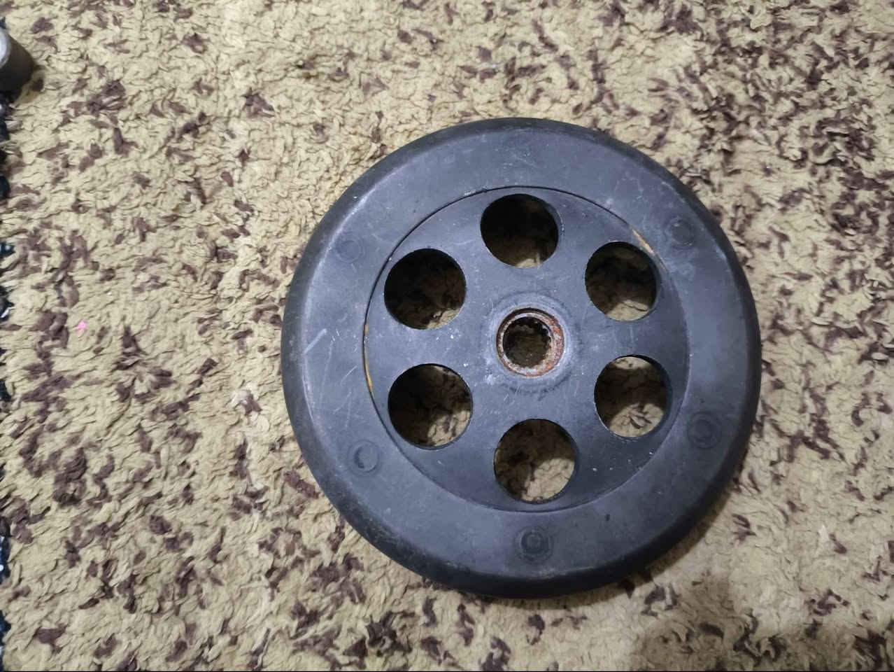 سلام عليكم كلج امامي مالرمبة نضيف للبيع شراي يراسلني خاص او يتصل على الرقم ***********
