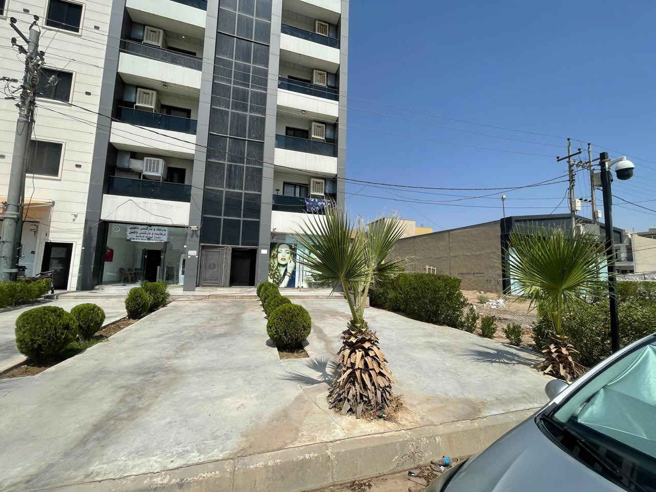 عماره فرمان بران 6 طابق وسرداب بناء درجه اوله 10 شقه دكان 2 وارد 36 ورقه
منضومه مصعد عكسات نضام سلامه 
سعر 75 دفتر ومجال دفتر 
موقع  فران بران قرب كامبرج ومدرسه يماراتي وممثليه بغداد 🔴🔴🔴🔴🔴🔴🔴
لاستفسار اكتر عل واتساب 
***********
