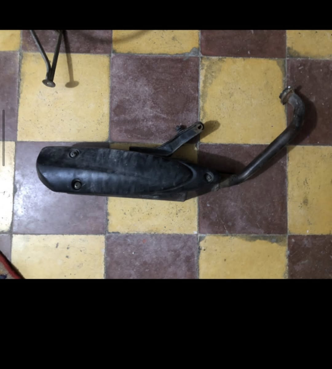 اخر شي بقن لو تلحك لو ما تلحك يالله سلام عليكم غراض ماكس للبيع غراض انضاف وسعار مناسبه شراي يراسلني مكاني بصره قرنه***********
