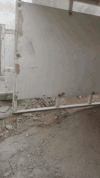 سلام عليكم عندي قمريه كامله وجديده كلش نضيفه كامله ملحقاته مريته موجوده كلشي ما بيه عل فحص سعره 115بيه مجال لطيبين 
***********
