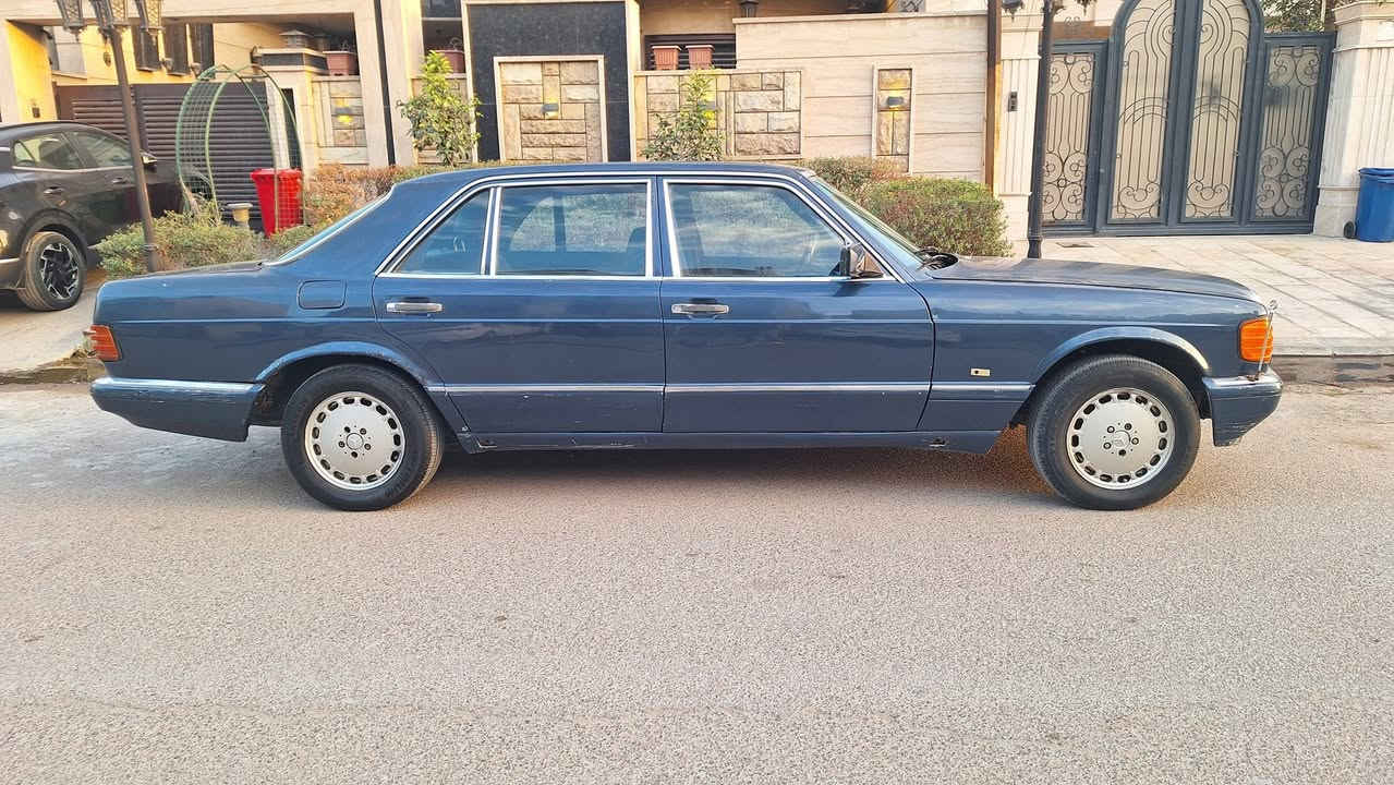 مارسدس  جامبو بنز مكينه 3000 ديلكو موديل 1983
بسمي مشروع وطني هزه جديده  وين ميعجبك احول
سنويه 2031 نفاذ  
(السعر 41) مجال جداجدا بسيط ***********
العنوان بغداد الجديده 
تبريد ثلج ❄️
مكينه كير حداديه شرط الفحص 
مكفوله من الضربه والمعجون قواعد دبل مكفولات
شرط تراي اومعدل اوشلعه
