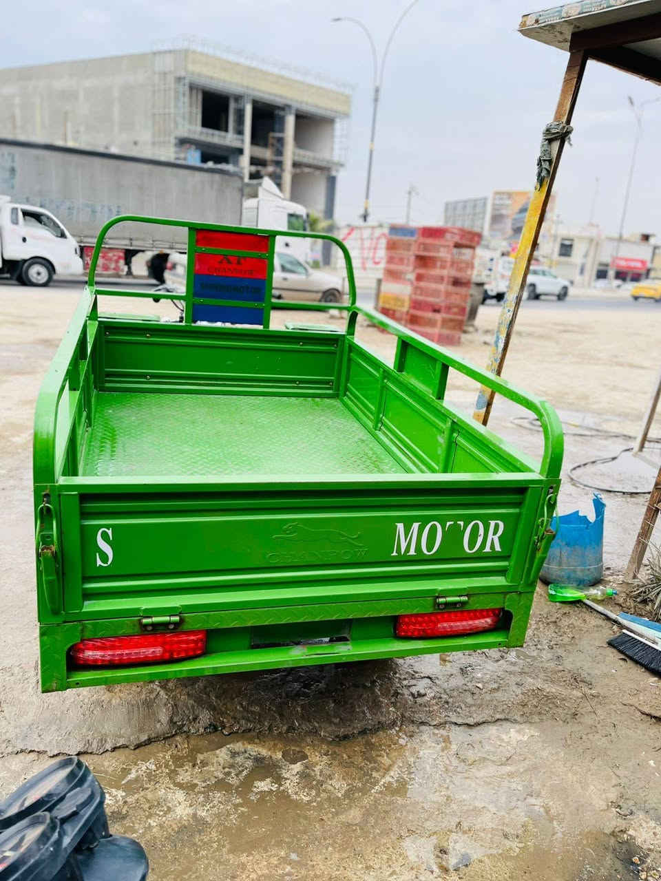 سلام عليكم ستوته جديد موديل 23 مكاني حله يم جسر بته اليريده يخابرني ***********
