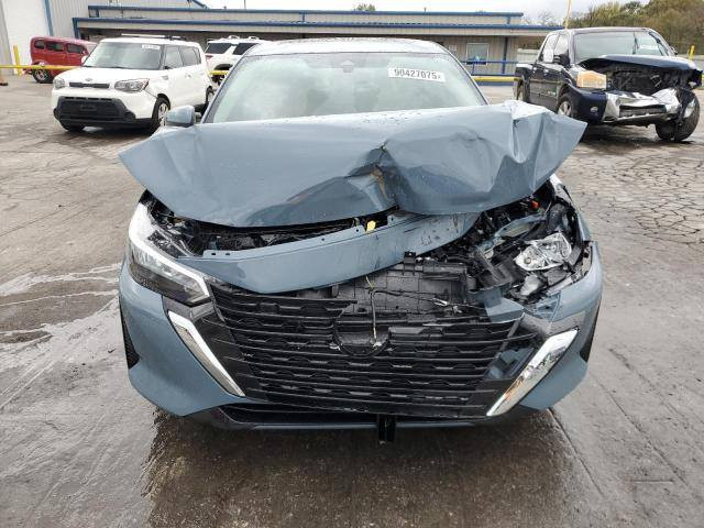 السلام عليكم/ نيسان سنترا 2025/ فئه SV /
السياره دخول جديد/
ما مصلح ع وضعها/ 
مواصفات خاصة/ 
مكينه 2000 /4 سلندر 
فتحه سقف + مقاعد جلد + مقاعد كهرباء + تدفئة مقاعد/ 
حساسات خلفيه + رادارات جانبي وامامي وخلفي /
5 كامرات جانبي وخلفي وامامي + اشاير بالمري/ 
تحكمات ستيرن + تدفئة بالستيرن/
 شاشه كبيره تدعم كاربلي/ 
الون الحقي الي بالمقطع سمنتي/ 
السياره مدفوع كمرك وضريبة ومسجله بس ترقم بغداد وكل/ المحافظات/
 موجوده بالفلوجة /
السعر 125/ بالله الكريم وصلتني 137 بس مستعجل ع بيع/
الاستفسار ع هاذ ***********
