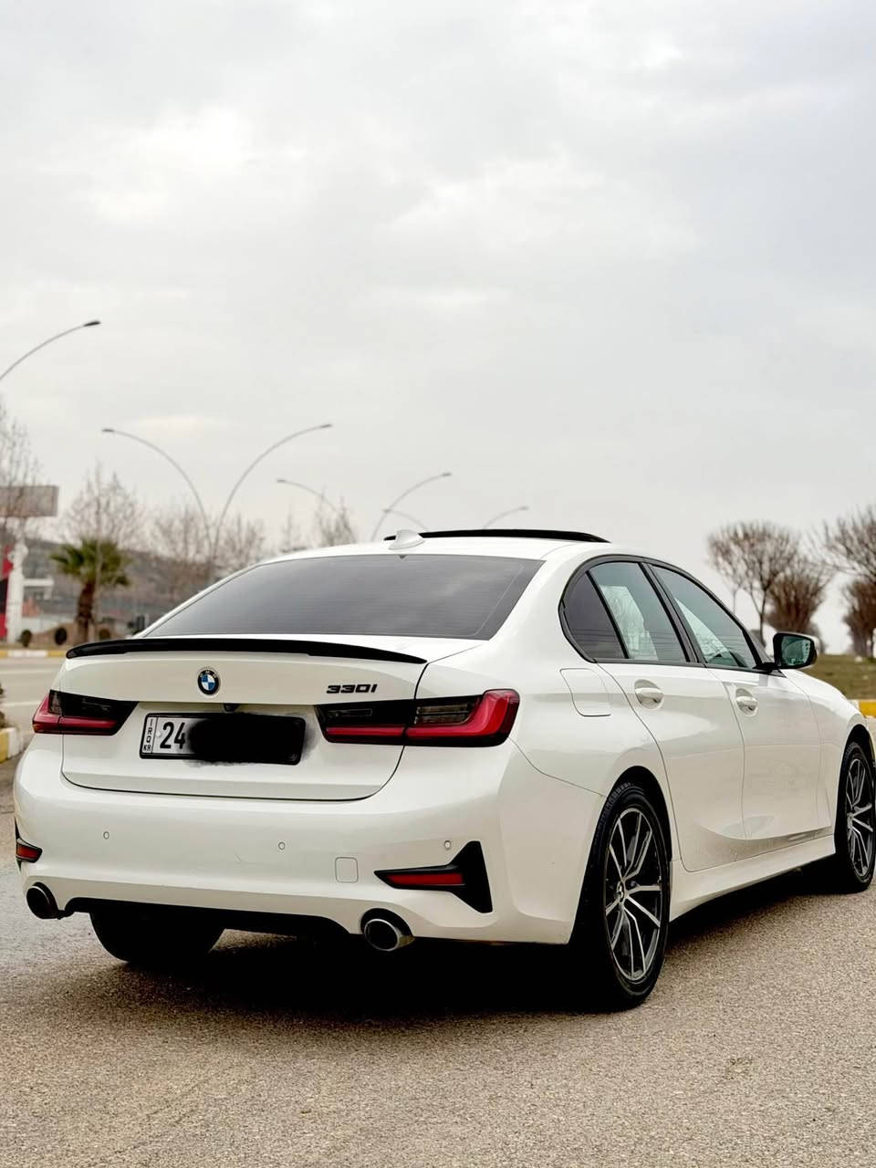 رقم السيارة : دهوك
موقع السيارة :دهوك
نوع السيارة :BMW.330i
موديل السيارة :2020
المسافة المقطوعة:130mi
مواصفات:سيارة فول موصفات فتل رادار فتل حساس شاشة الكتروني السيارة فتحه سنوية رقم جديد هزة جديده كير و مكينه مامفتوح بشرط 
ملاحظات:سيارة كلين بدون اي شي فقد برشوت سستم شريكة سيارة بيها شبر بغ فقد بدون دعم 
سعر:228$ بيها مجال 
للأستفسار :*********** واتساب فايبر كورك دهوك, العراق
