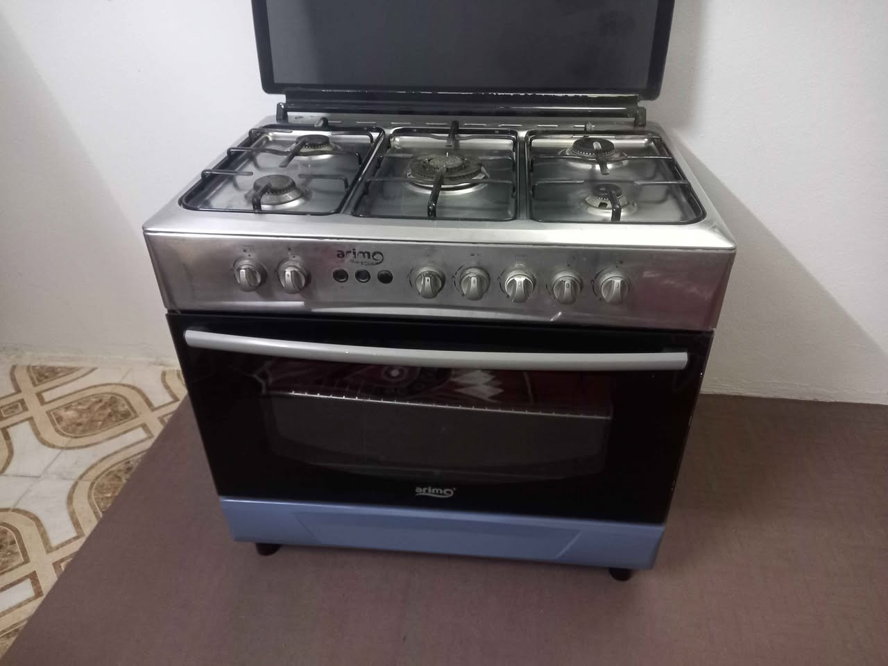 طباخ تركي نظام بوري للبيع شرط الشغل السعر ١٢٥ ألف العنوان موصل شلالات قريه بايبوخت قرب دجلة ستي عالشارع العام *********** *********** يوجد توصيل داخل الموصل أجره عالمشتري موصل, نينوى
