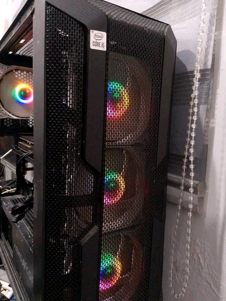 تجميعه للبيع 
Asus H510M-A Wifi 
I5 10400F
16GB 8x2 Kingston DDR4 
128GB Nvme Boot drive
500GB HDD Storage drive 
XFX RX5600XT
PSU 650W
Windows 11 Pro
سعر هذا كله ب 675 الف وي التوصيل وبيها مجال تفضل خاص وما اقصر وياك انشاء الله مكاني بغداد المنصور وهذا رقمي
0774-858-0773


**إذا كنت صاحب هذا الإعلان وتريد حذفه لأي سبب، رجاءا أرسل رسالة إلى الدعم الفني**