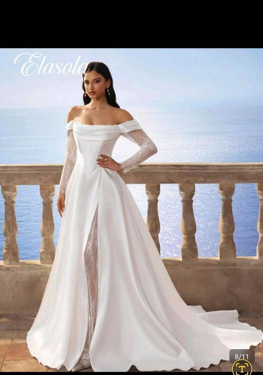 فستان زفاف ابيض فنتج قياس 36 يلبس وزن من 50 الى 55 بي حزام من الظهر بناتتت مملبوس ولا مررره
طويل كلش والقماش فخم


**إذا كنت صاحب هذا الإعلان وتريد حذفه لأي سبب، رجاءا أرسل رسالة إلى الدعم الفني**