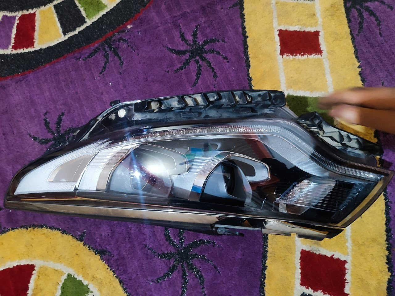 السلام عليكم ‏عندي للبيع ‏لايت كي اوبتيما موديل 18 لايت نظيف جدا وسعره مناسب مكان الشطرة ***********
