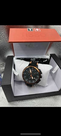 ساعة • توسوت امزون • شكل جميل