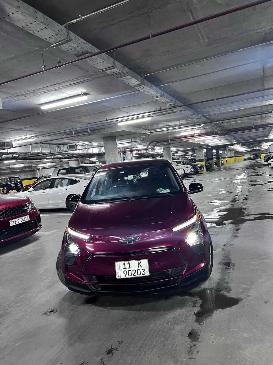 بسبب الوعود الكاذبه  تم تنزيل السعر 98ورقه فقط وماكو هيج سعر شوفرليت BOLT ev 2023
سياره تخبل وراقيه 
حادثه موضح بل صور 
مواصفاته فول 
السياره صار بيه صبغ ربع القماره والجاملغات  والبنيد PDR
ماشيه ١٩٠٠٠
السياره جبيره واسعه قياسه بكد الكيا صول 
مكان السياره بغداد اليرموك او بوابه العراق السعر 98ورقه فقط ***********
***********
