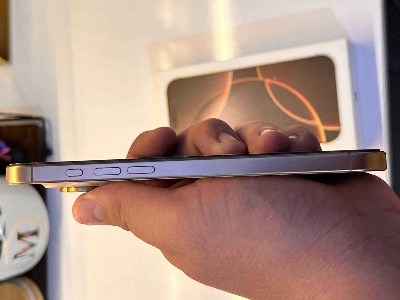🔥ايفون 16 برو ماكس🔥

�

📱 السعة: 256GB
🎨 اللون: صحراوي (Desert Titanium)
📲 شريحة إلكترونية eSIM فقط

✨ الجهاز استخدام شخصي ونظيف جدًا
🗓️ صار تقريبًا 3 أشهر فقط من تم شراءه
🔋 صحة البطارية: 89%
🔄 عدد الدورات: 433

✅ الأداء ممتاز وما بي أي مشاكل أو ملاحظات
✅ باقي ضمان سنة سوفت وير
✅ وياه رأس شاحن Anker 30W + كيبل Type-C 60W
✅ جاهز للفحص بأي مكان
✅ والشاشه ما بيها اي شخط جهاز كلش نظيف
💰 السعر:(1300)
📍 الموقع: (بغداد الشالجيه)
الرقم: ***********
