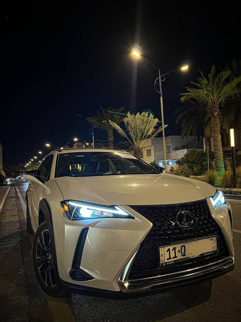 LEXUS UX250h 2024 
لكزس 2024 هايبرد 
(حادثها خلفي بسيط بدون ايرباك) 
(قطعة وحدة صبغ) 
‏المحرك:  2000 هايبرد
مرقم بغداد سيارة راقية وكلشي بالك بيها عزم وسرعة ومتانة 💯

‌‎
🔵مواصفات السيارة  : 

🔵 بصمة ابواب 

🔵 بصمة ذكية 

🔵 شاشة كبيرة 

🔵 فتحة سقف سلايد

🔵 داتا شو تعرض العداد ع جامة الامامي

🔵 كشنات جلد + كهرباء 

🔵 رادار أمامي و خلفي و مانع تصادم

🔵 تحديد مسرب وتصحيح مسار الي

🔵 مفتاح ذكي ريموت +  فتح الصندوق الخلفي  

🔵 قفل تلقائي عند مغادرة السيارة.

🔵 صندوق خلفي كهربائي 

🔵 نظام cruise لتثبيت السرعة إلكتروني. متفاعل مع الرادار 

🔵 نظام حماية من السرقة.

🔵 ثلاثة أنظمة قيادة ( Econ – Sport – EV ).

🔵 أضوية لمس LED ( اتوماتيك )

🔵 حساسات إضاءة LED AUTO 

🔵 حساسات امامي + خلفي 

🔵 نظام ابل كار واندرويد 

🔵 نظام تنبية السائق Driver alert 

🔵 شحن وايرلس 

السعر 248$

للاستفسار : ***********
مكاني بغداد بغداد, العراق

