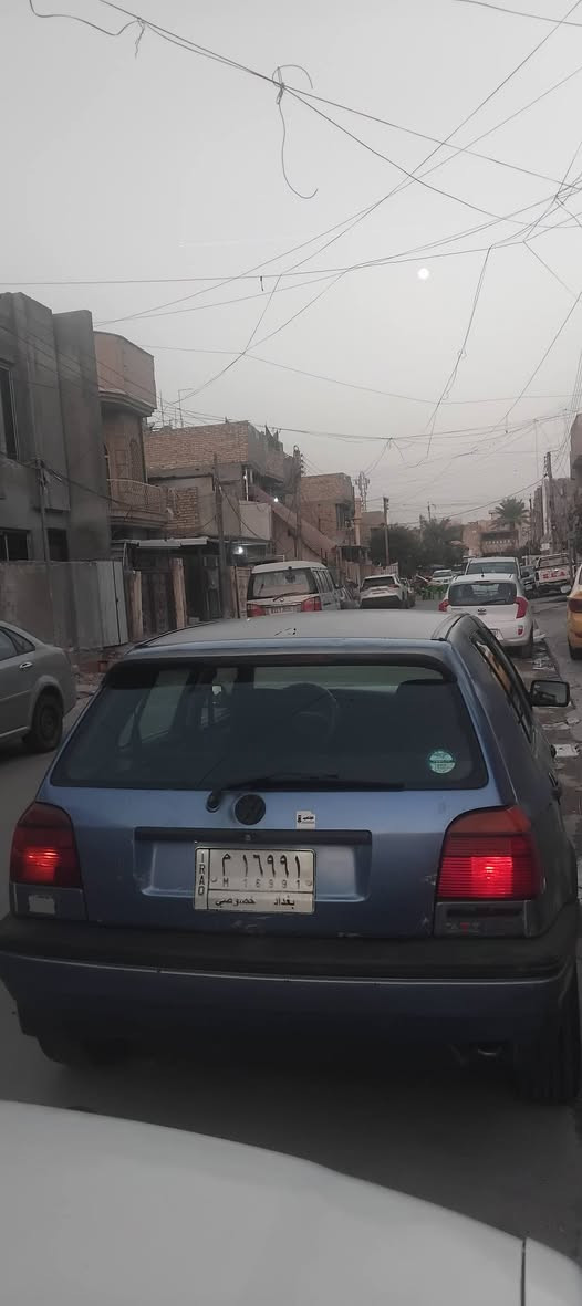 للبيع نقد فقط
فولكس واكن كولف 
موديل 92
مكينة 2000
كير أوتو 
تبريد ثلج 
السيارة بلاد بدون ضربة بدون صبغ 
ماشية 200الف 
مكينة جديدة 
كير صارت بي خربطه بلنمر شغال وينمر طبيعي  غسلت المحرك وصارت 
تخم تاير جديد 
باتري جديد 
بلكات نوزلات جدد+فيت بم 
كهربائيات كلة شغال وبلاد 
الصدر 75%
السيارة راعيهه متوفي أكو وكيل عنه الي هية زوجته تتحول السيارة بشهر بلشرط 
السعر 40 ورقة قفل 
العنوان بغداد حي العامل ***********متوفر وتساب
