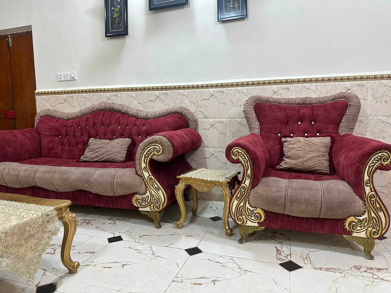 تخم للبيع مع طبلات وحده وسطيه مع طبلات ٣ ازغار السعر ٣٥٠وبي مجال


**إذا كنت صاحب هذا الإعلان وتريد حذفه لأي سبب، رجاءا أرسل رسالة إلى الدعم الفني**