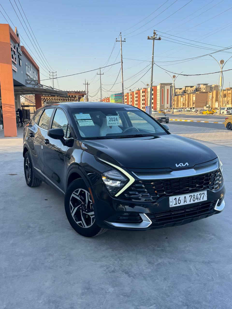 السلام عليكم للبيع كيا سبورتج موديل 2024 رقم قادسيه شهداء وكاله من مالك السعر 174وبيه مجال صور الحادث بالمنشور السياره جاهزه من كلشي مكينة 2500 تبريد ثلج على وضع الشركة مكان السياره الديوانيه  ***********
