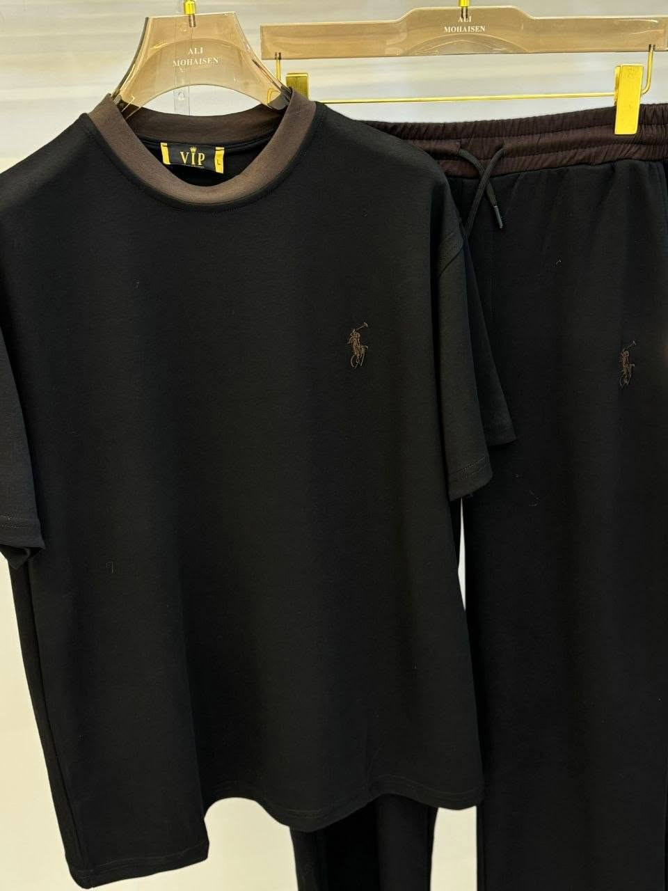 تراك اسود خامة قطن 💯 
قياسات Size : S - M - L - XL - XXL 
الشد 10 قطع ب206 

اقل طلب شد


**إذا كنت صاحب هذا الإعلان وتريد حذفه لأي سبب، رجاءا أرسل رسالة إلى الدعم الفني**
