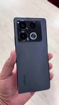 انفنكس نوت ٤٠ • ٢٥٦ • مكفول