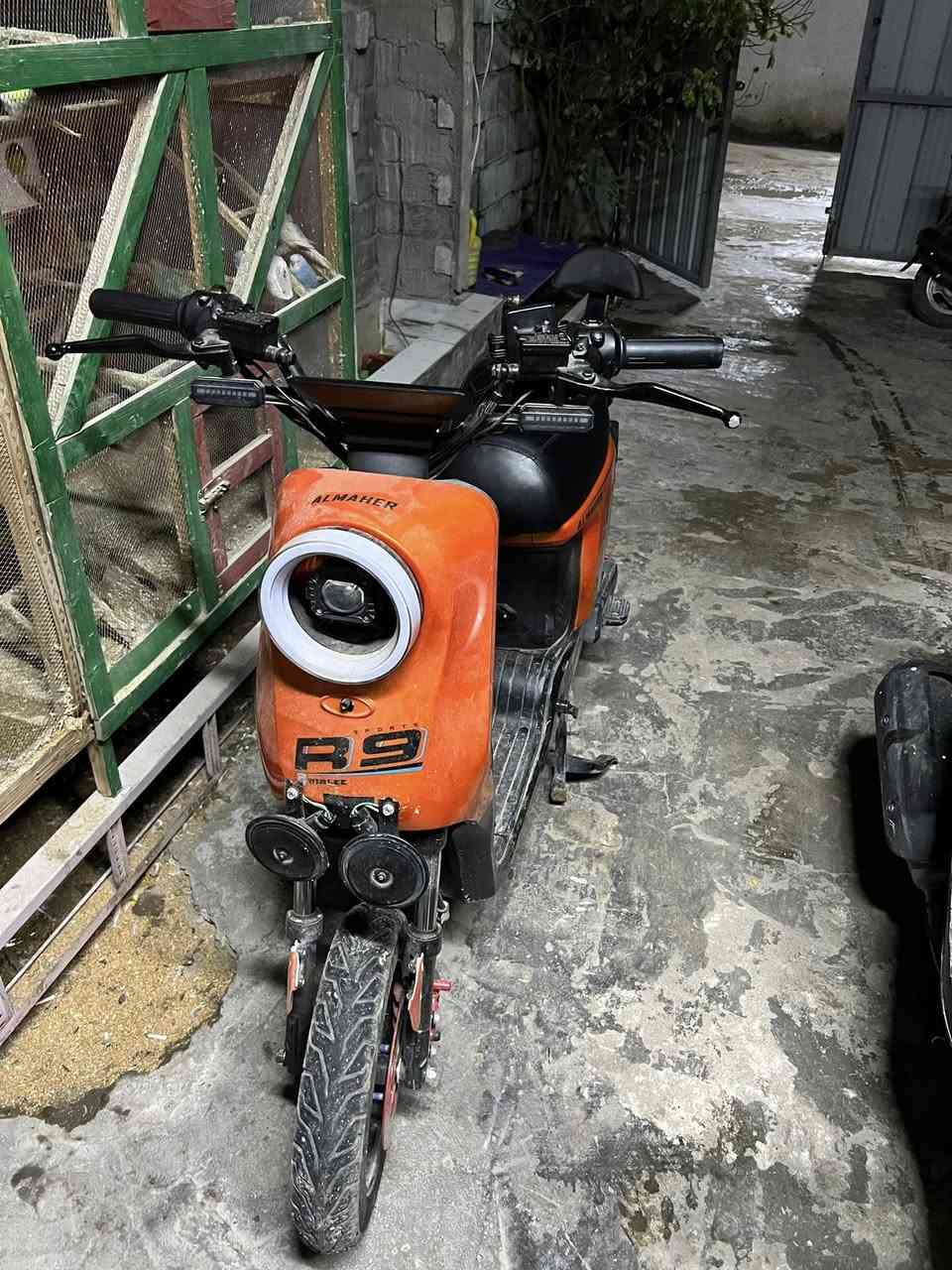 من رخصه الادمن دراجه شحن للبيع مكاني بغداد السعر 450 الف للاستفسار ***********
