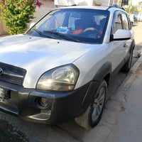 توسان وارد كوري • ٢٠٠٩ • محرك ٢.٠